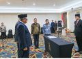 Gubernur Yulius Selvanus Lantik Kadis Kominfo & DLH: Kerja Tulus, Berkat Tuhan Menyertai